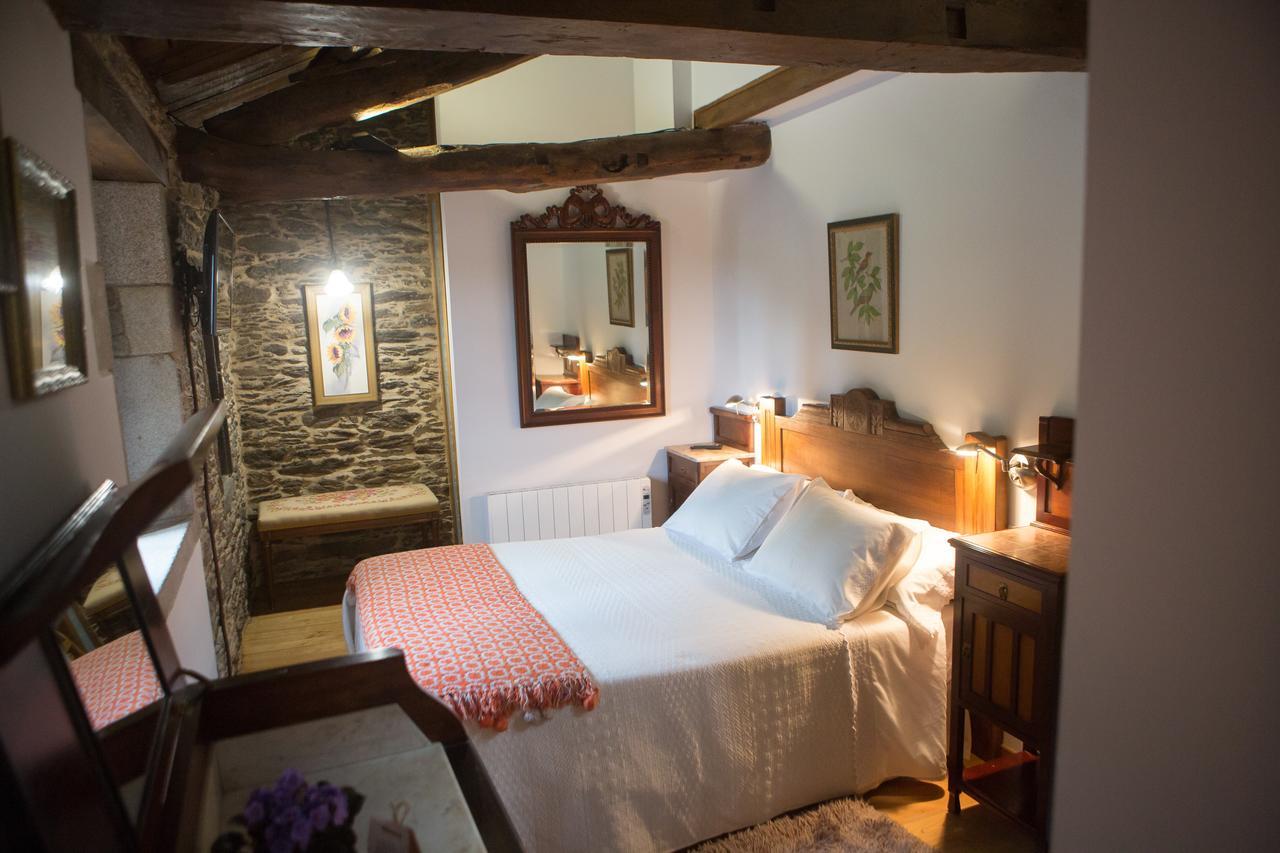 Casa Pineiro Guest House Monfero Bagian luar foto