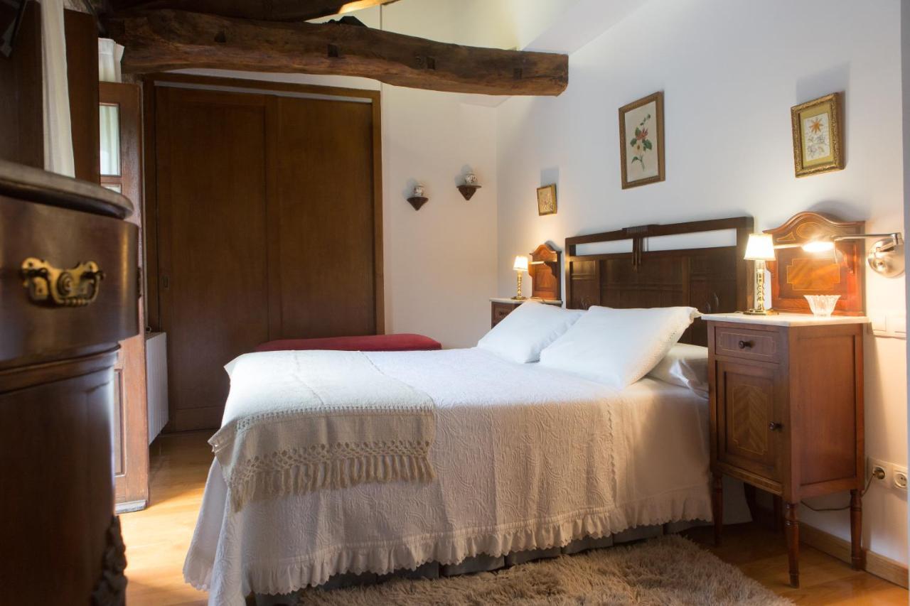 Casa Pineiro Guest House Monfero Bagian luar foto