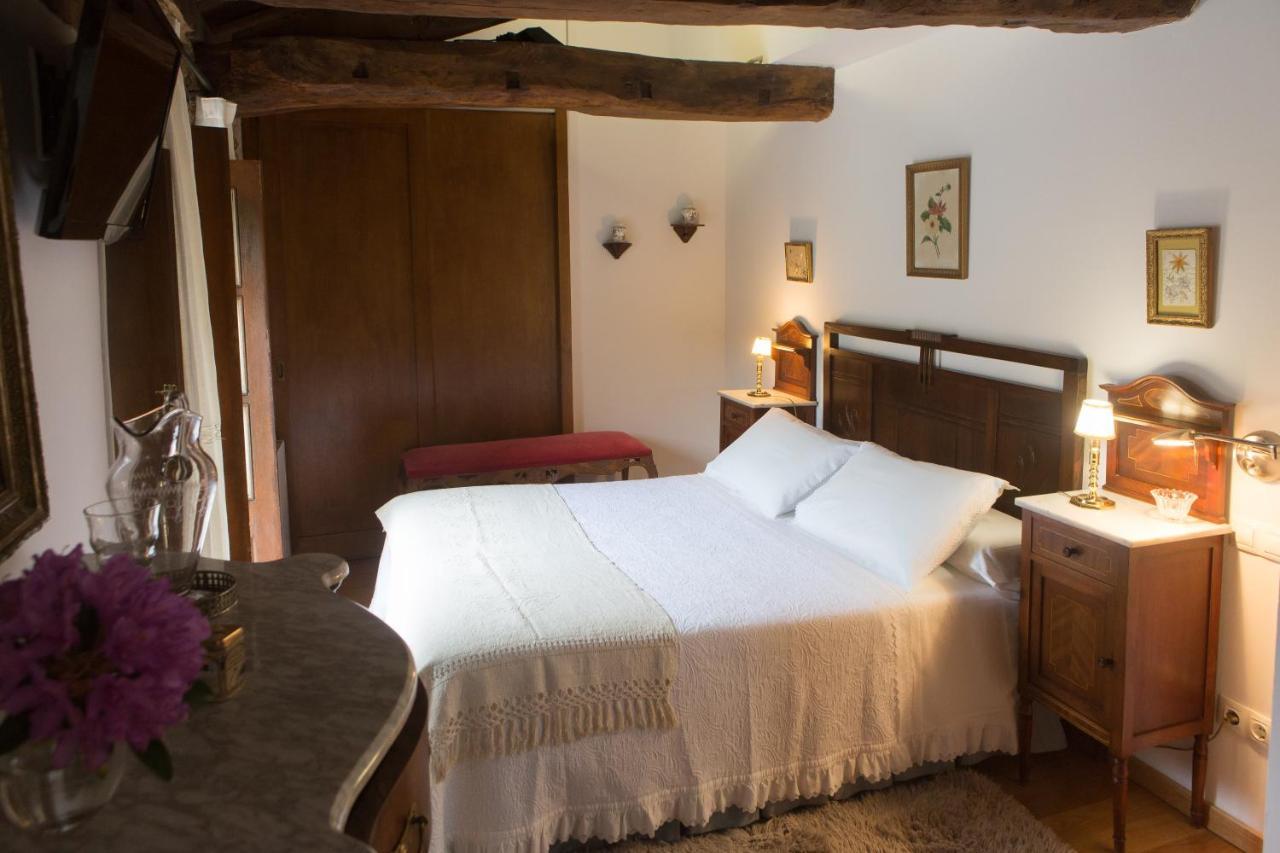 Casa Pineiro Guest House Monfero Bagian luar foto