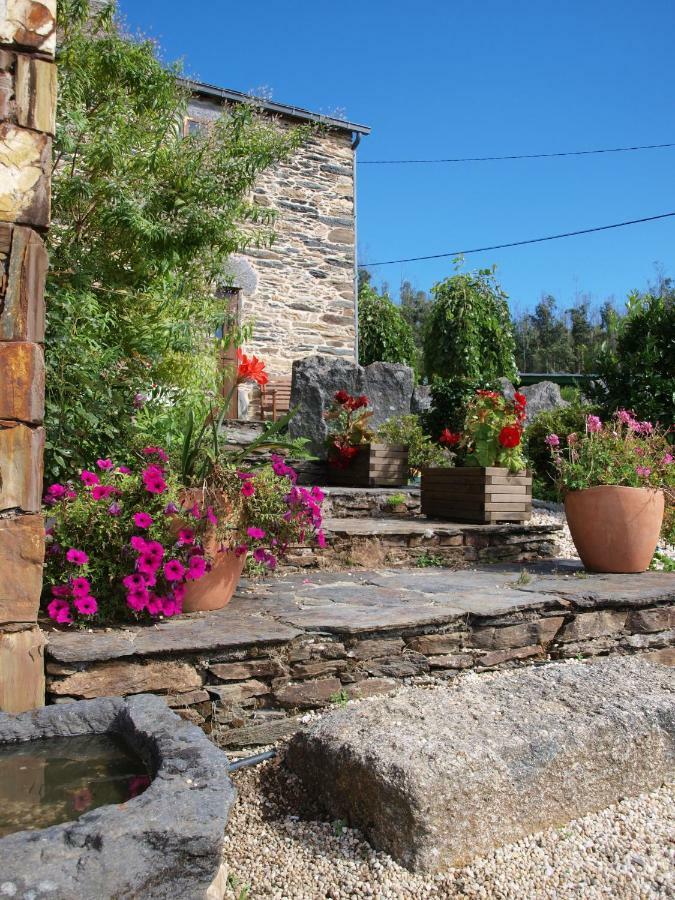 Casa Pineiro Guest House Monfero Bagian luar foto